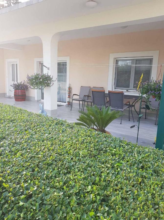 Apartman Paulina Kastela Exterior photo